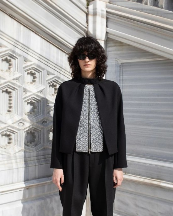 Коллекция Dice Kayek Ready To Wear Fall Winter 2024 Paris Коллекция Dice Kayek Ready To Wear Fall Winter 2024 Paris