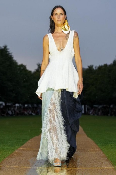 Коллекция Prabal Gurung Ready-To-Wear Весна-Лето 2024 Коллекция Prabal Gurung Ready-To-Wear Весна-Лето 2024