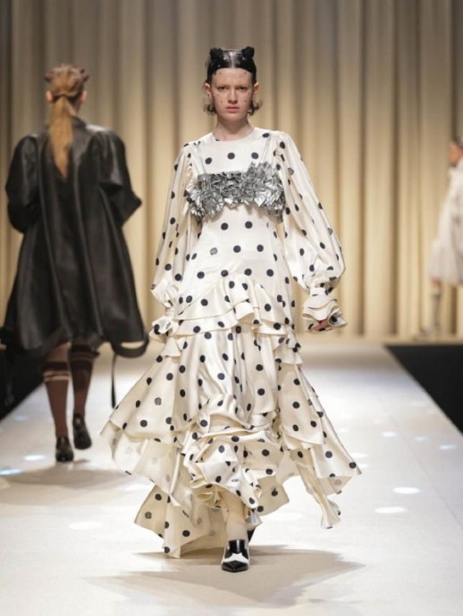 Коллекция Viviano Ready-To-Wear Осень-Зима 2025-2026