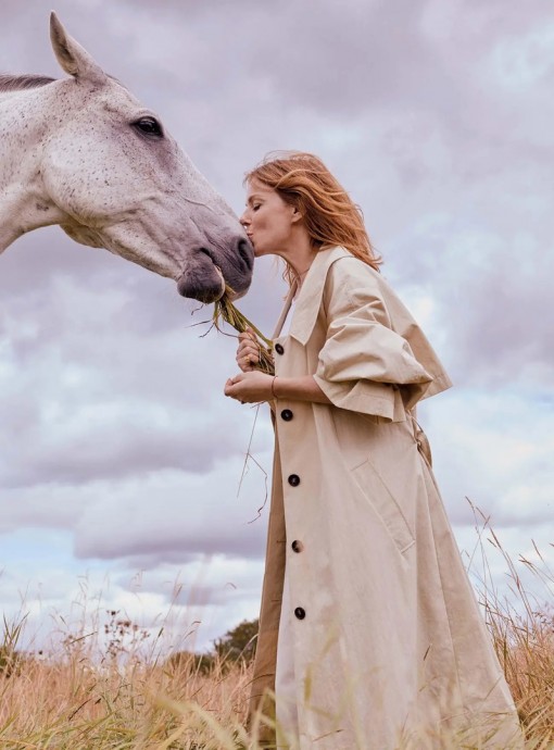 Джери Халлиуэлл (Geri Halliwell) в фотосессии для The Sunday Times Style (2023)