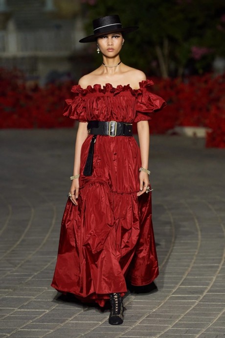 Коллекция Christian Dior Resort Весна-Лето 2023 Коллекция Christian Dior Resort Весна-Лето 2023