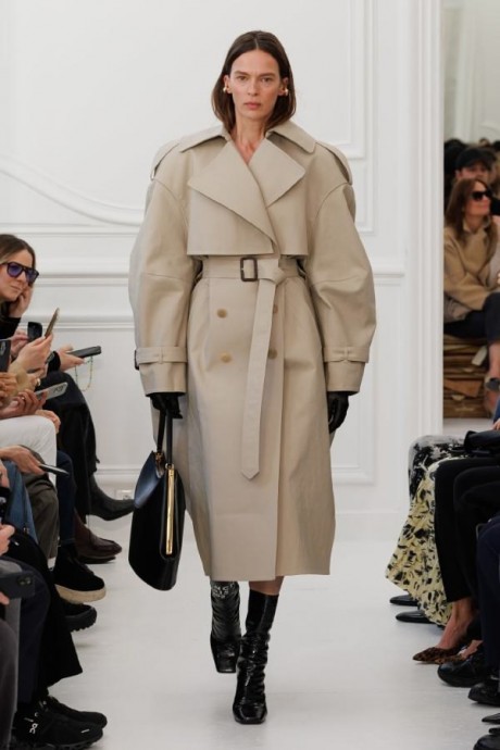 Коллекция Givenchy Ready-To-Wear Осень-Зима 2025-2026 Коллекция Givenchy Ready-To-Wear Осень-Зима 2025-2026