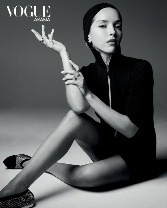 Лина Кудри (Lyna Khoudri) в фотосессии для журнала Vogue Arabia (2024) Лина Кудри (Lyna Khoudri) в фотосессии для журнала Vogue Arabia (2024)