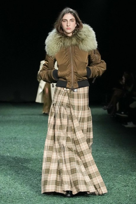 Коллекция Burberry 2024 ready-to-wear