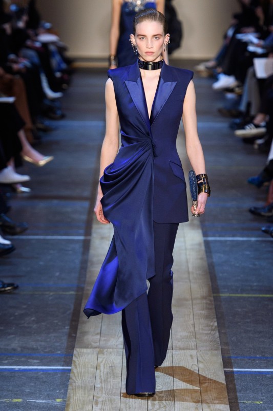 Alexander McQueen Fall-Winter 2019 Alexander McQueen Fall-Winter 2019
