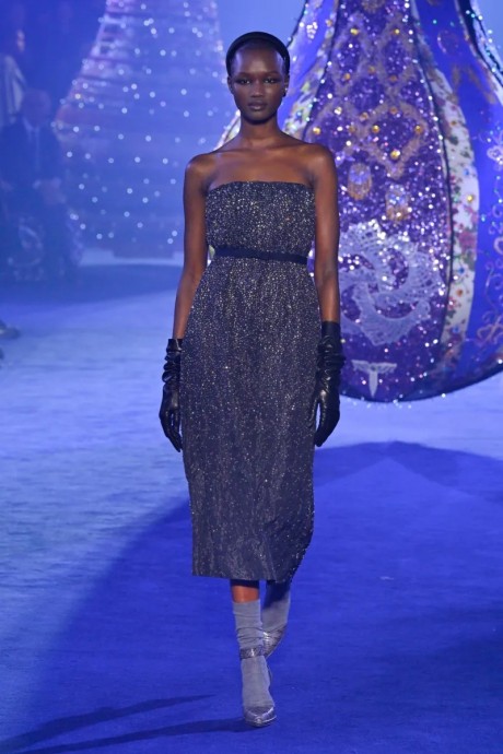 Коллекция Christian Dior Ready-To-Wear Осень-Зима 2023-2024 Коллекция Christian Dior Ready-To-Wear Осень-Зима 2023-2024