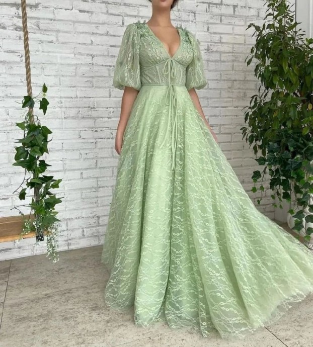 Прекрасные платья в зеленом оттенке