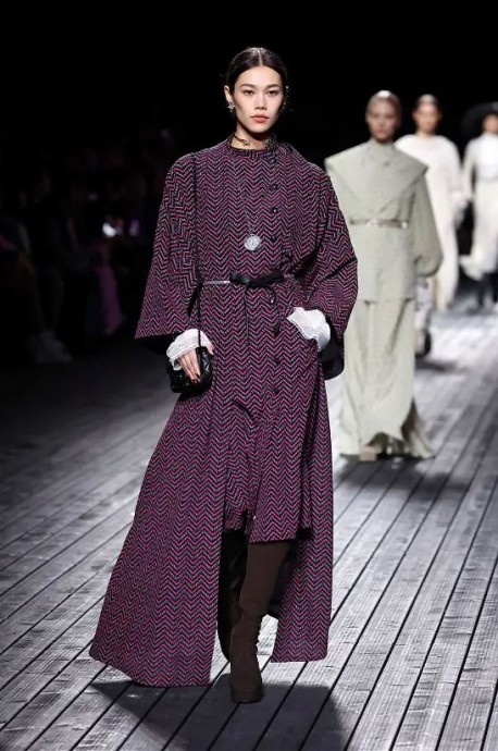 Коллекция Chanel Ready To Wear Fall Winter 2024 Paris
