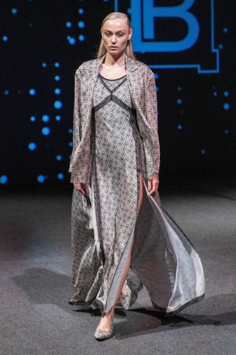 Коллекция Laura Biagiotti Ready-To-Wear Осень-Зима 2023 Коллекция Laura Biagiotti Ready-To-Wear Осень-Зима 2023