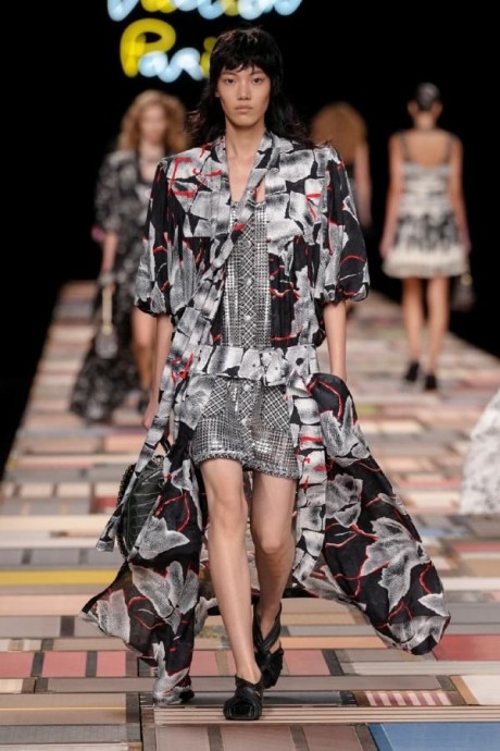 Коллекция Louis Vuitton Ready-To-Wear Весна-Лето 2025 Коллекция Louis Vuitton Ready-To-Wear Весна-Лето 2025