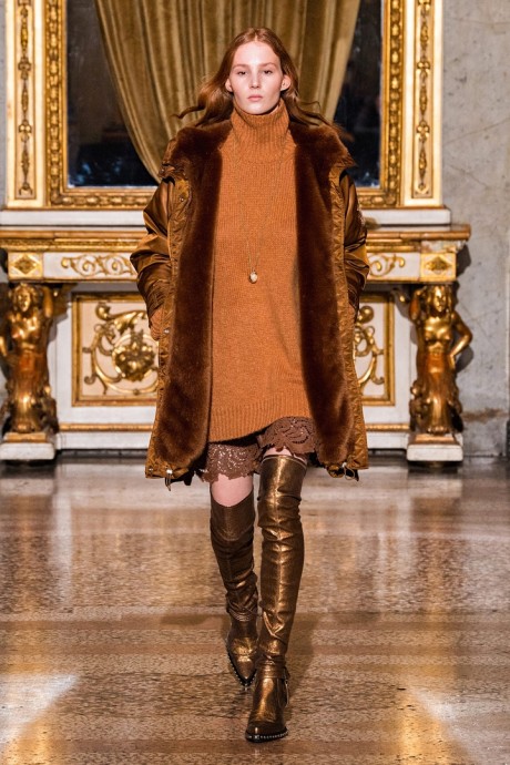 Коллекция Ermanno Scervino Ready-To-Wear Осень-Зима 2021/2022 Коллекция Ermanno Scervino Ready-To-Wear Осень-Зима 2021/2022