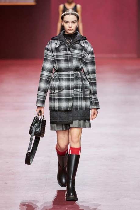 Коллекция Christian Dior Ready-To-Wear Осень-Зима 2022/2023 Коллекция Christian Dior Ready-To-Wear Осень-Зима 2022/2023