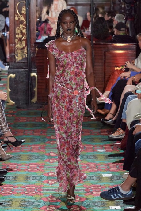 Коллекция Alessandra Rich Ready-To-Wear Весна-Лето 2023 Коллекция Alessandra Rich Ready-To-Wear Весна-Лето 2023