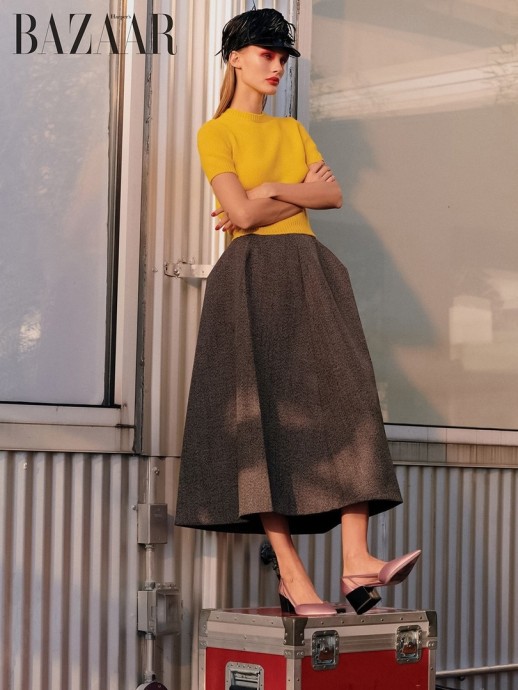 Kris Grikaite в Prada в объективе Matt Jones для Harper's Bazaar Корея Сентябрь 2024 Kris Grikaite в Prada в объективе Matt Jones для Harper's Bazaar Корея Сентябрь 2024