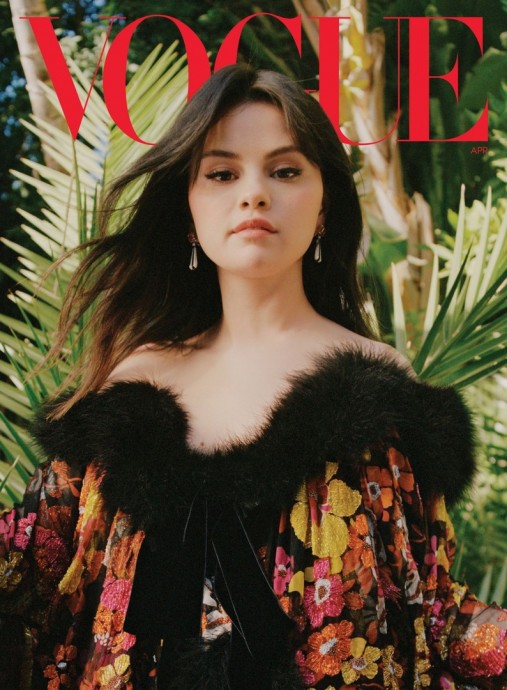 Селена Гомес (Selena Gomez) в фотосессии для Vogue Magazine