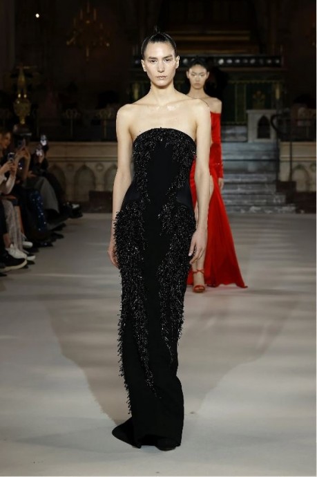 Коллекция Gaurav Gupta Couture Spring/Summer 2024 Paris Коллекция Gaurav Gupta Couture Spring/Summer 2024 Paris