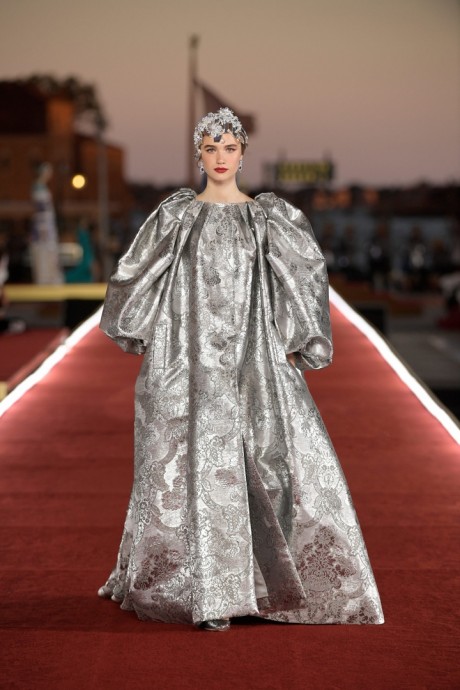 Коллекция Dolce & Gabbana Couture Осень-Зима 2021/2022 Коллекция Dolce & Gabbana Couture Осень-Зима 2021/2022