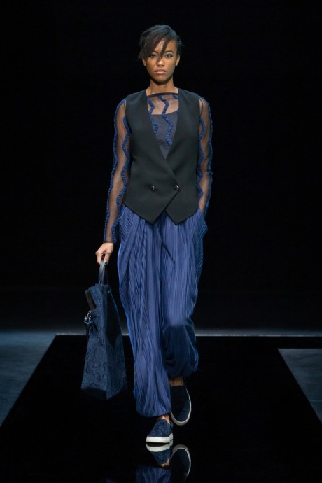 Коллекция Giorgio Armani Ready-To-Wear Осень-Зима 2021/2022