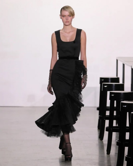 Коллекция Badgley Mischka Ready-To-Wear Осень-Зима 2023 Коллекция Badgley Mischka Ready-To-Wear Осень-Зима 2023