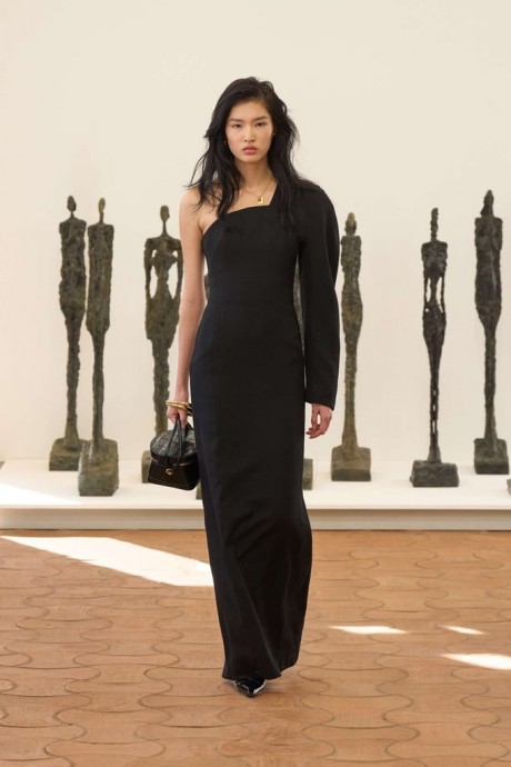 Коллекция Jacquemus Ready-To-Wear Весна-Лето 2024