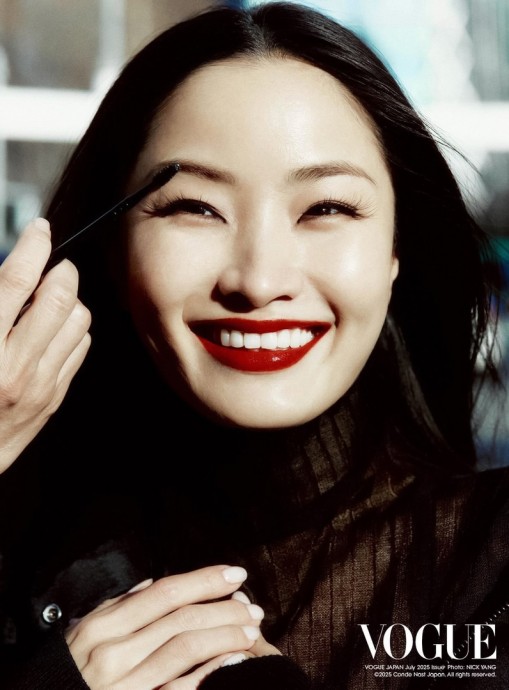 Анна Саваи (Anna Sawai) в фотосессии для журнала Vogue Japan (2025) Анна Саваи (Anna Sawai) в фотосессии для журнала Vogue Japan (2025)