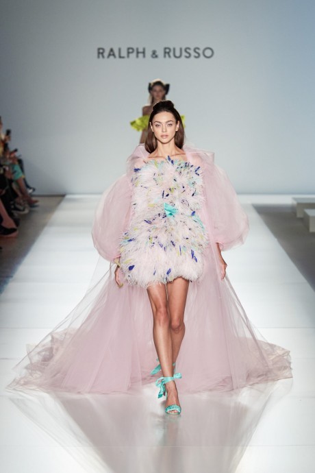 Ralph & Russo Couture Весна-Лето 2020