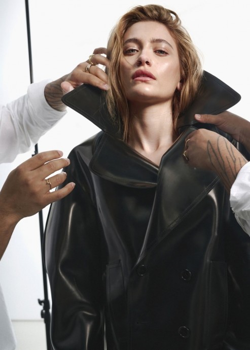Пэрис Джексон (Paris Jackson) в фотосессии для журнала NYLON France (2024) Пэрис Джексон (Paris Jackson) в фотосессии для журнала NYLON France (2024)