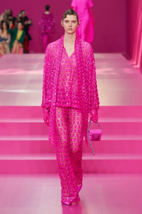 Коллекция Valentino Ready-To-Wear Осень-Зима 2022/2023 Коллекция Valentino Ready-To-Wear Осень-Зима 2022/2023