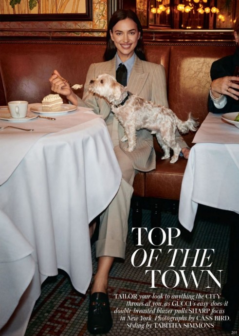 Ирина Шейк (Irina Shayk) в фотосессии для журнала British Vogue (2023) Ирина Шейк (Irina Shayk) в фотосессии для журнала British Vogue (2023)