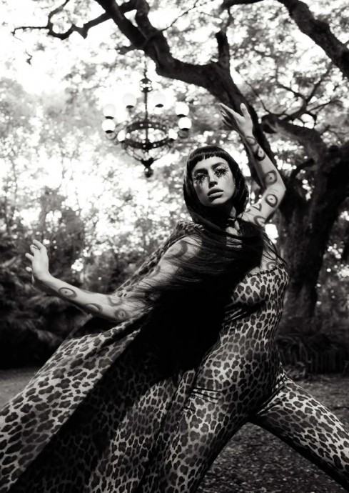 Ирина Шейк (Irina Shayk) в фотосессии для журнала Vogue Mexico (2023) Ирина Шейк (Irina Shayk) в фотосессии для журнала Vogue Mexico (2023)