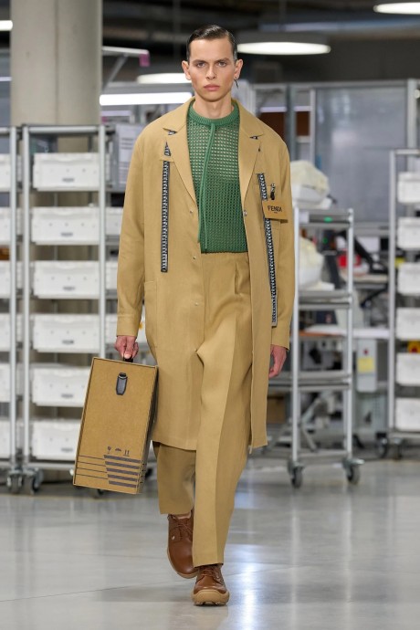 Коллекция Fendi SPRING 2024 MENSWEAR