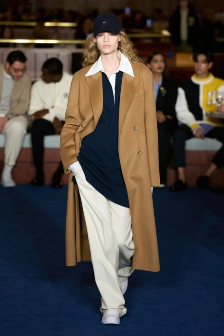 Обзор коллекции Tommy Hilfiger fall 2024 ready-to-wear Обзор коллекции Tommy Hilfiger fall 2024 ready-to-wear