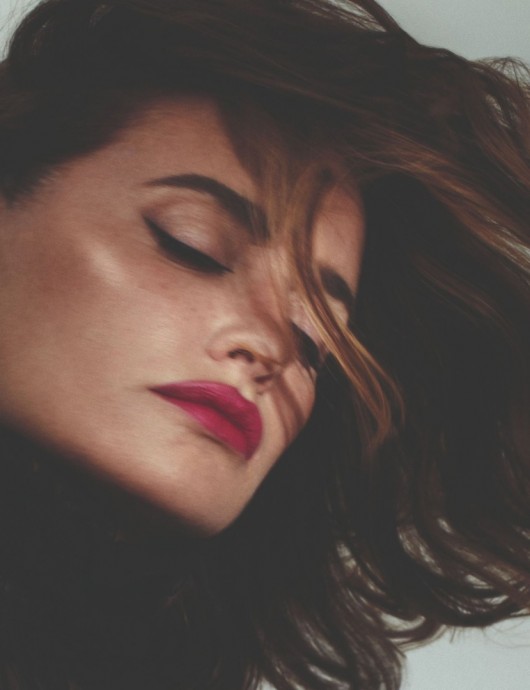 Пенелопа Крус (Penelope Cruz) в фотосессии для журнала ELLE Spain (2024) Пенелопа Крус (Penelope Cruz) в фотосессии для журнала ELLE Spain (2024)