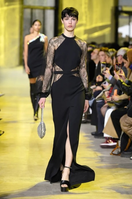 Коллекция Elie Saab Ready-To-Wear Осень-Зима 2023-2024 Коллекция Elie Saab Ready-To-Wear Осень-Зима 2023-2024