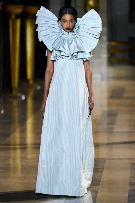 Коллекция Viktor & Rolf Couture Весна-Лето 2022