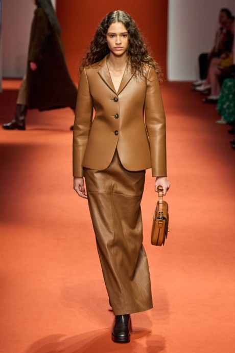 Коллекция Tod's Ready-To-Wear Осень-Зима 2022/2023