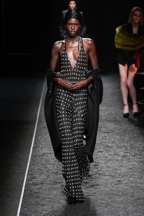 Коллекция Nina Ricci Ready-To-Wear Осень-Зима 2025-2026