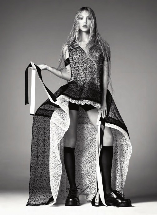 Лила Мосс (Lila Moss), дочь культовой модели Кейт Мосс, в фотосессии для журнала Vogue UK Лила Мосс (Lila Moss), дочь культовой модели Кейт Мосс, в фотосессии для журнала Vogue UK