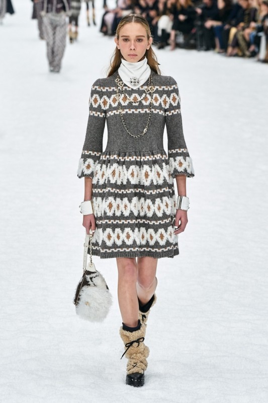 Модели коллекции Chanel Модели коллекции Chanel