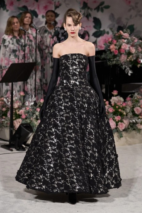 Обзор коллекции Richard Quinn Fall 2024 Ready-to-Wear Обзор коллекции Richard Quinn Fall 2024 Ready-to-Wear