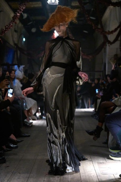 Коллекция Maison Margiela Haute Couture Весна-Лето 2024 Коллекция Maison Margiela Haute Couture Весна-Лето 2024