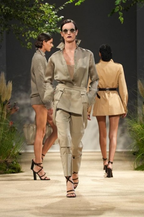 Коллекция Max Mara Ready-To-Wear Весна-Лето 2024