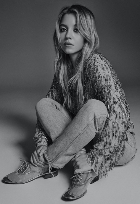 Сидни Суини (Sydney Sweeney) в фотосессии для журнала Harper’s Bazaar Spain (2024) Сидни Суини (Sydney Sweeney) в фотосессии для журнала Harper’s Bazaar Spain (2024)