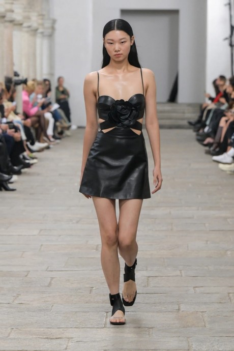 Коллекция Ermanno Scervino Ready-To-Wear Весна-Лето 2023 Коллекция Ermanno Scervino Ready-To-Wear Весна-Лето 2023