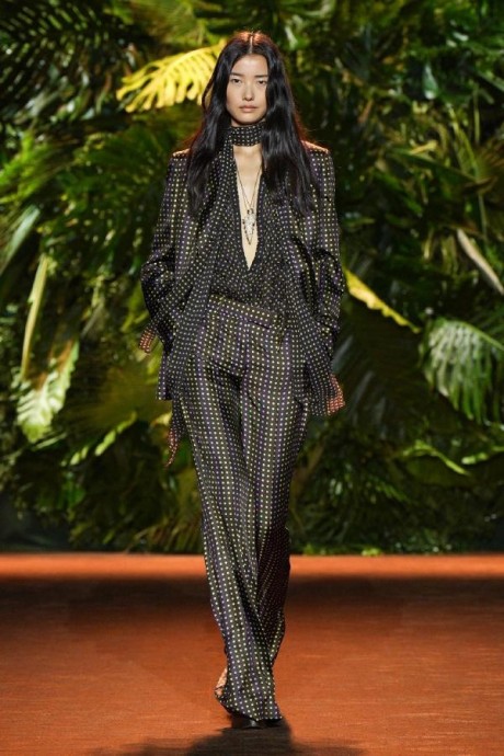 Коллекция Roberto Cavalli Ready-To-Wear Весна-Лето 2024 Коллекция Roberto Cavalli Ready-To-Wear Весна-Лето 2024