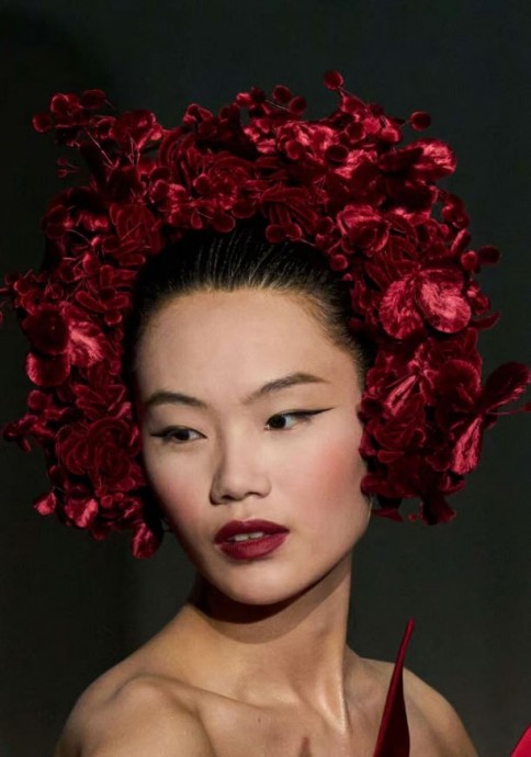 Cheney Chan Осень/Зима 2024/2025 Haute Couture Детали Cheney Chan Осень/Зима 2024/2025 Haute Couture Детали