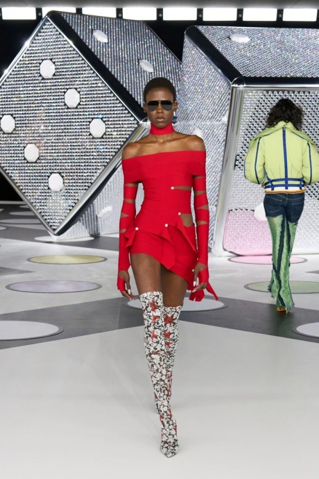 Коллекция Off-White Fall 2024 Ready-to-Wear