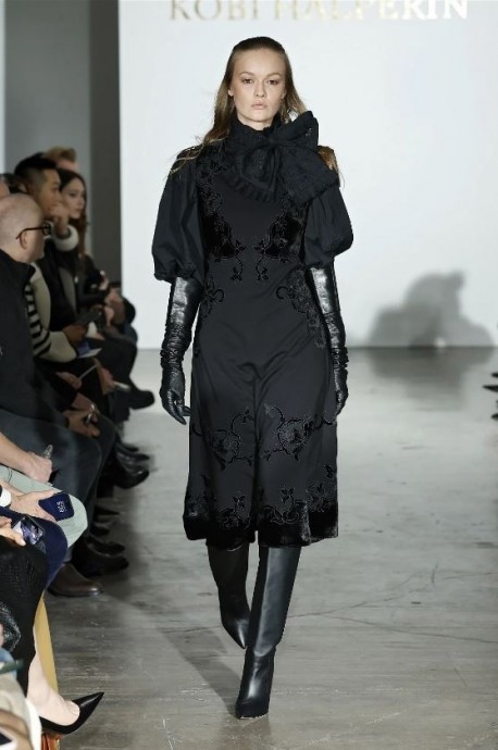 Коллекция Kobi Halperin Ready-To-Wear Fall/Winter 2024 New York Коллекция Kobi Halperin Ready-To-Wear Fall/Winter 2024 New York