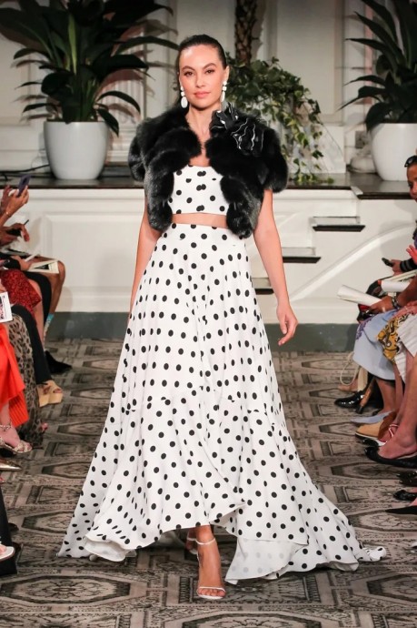 Коллекция Dennis Basso Ready-To-Wear Весна-Лето 2024