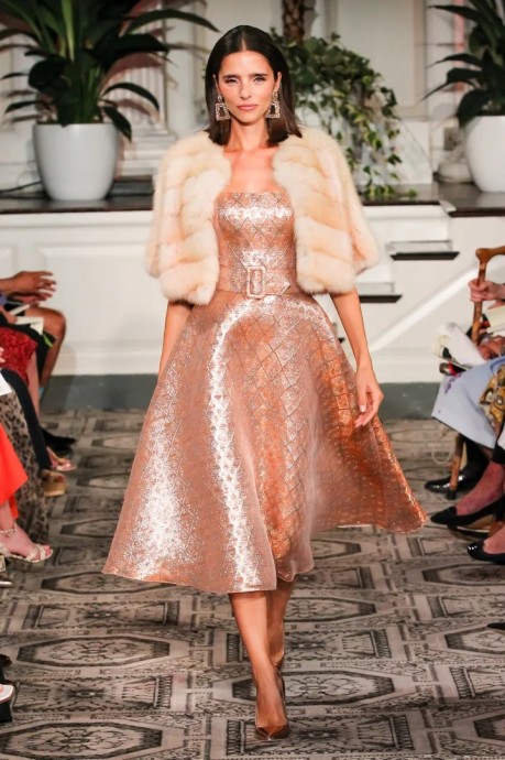 Коллекция Dennis Basso Ready-To-Wear Весна-Лето 2024